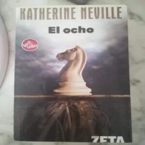 Resumen de EL OCHO (LIBRO) DE KATHERINE NEVILLE: RESEÑA Y SINOPSIS